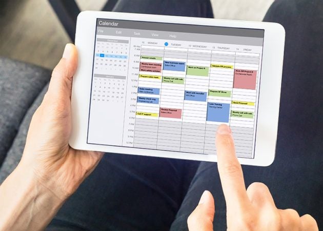 Calendar app on tablet device