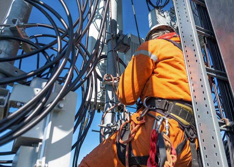 Ombudsman urges small businesses to prepare for 3G network shutdown