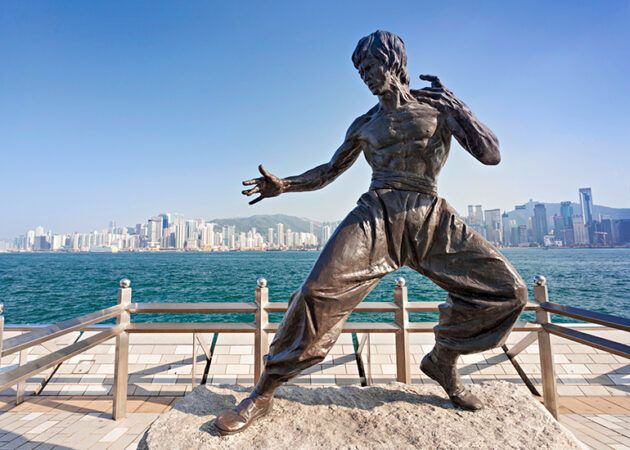 Bruce Lee statue on shorefront
