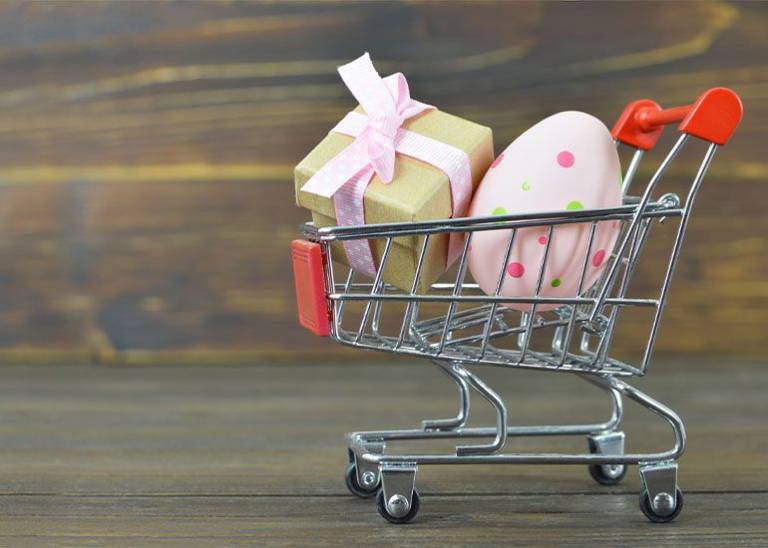 Aussies set to splurge on sweet treats and travel this Easter