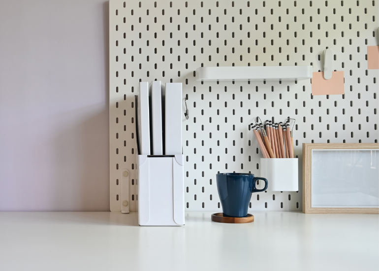 pegboard