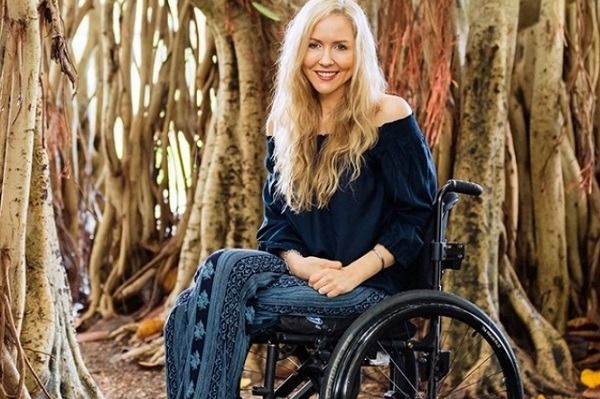 Lisa Cox