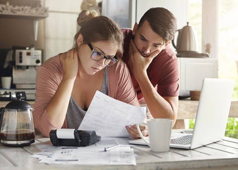 4 reasons why you shouldn't hide from your accountant