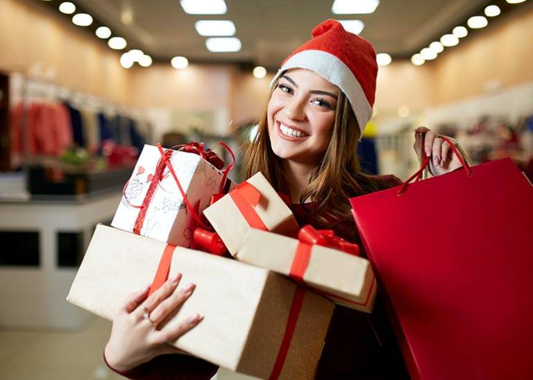4 ways to prepare for Christmas shoppers in store