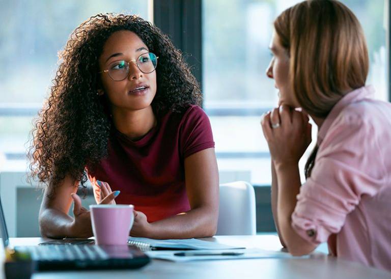 How to improve communication between colleagues