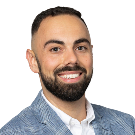 Costa Vasili headshot