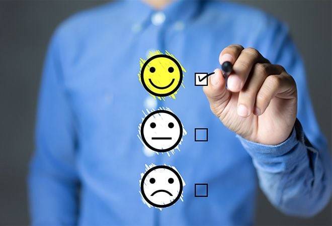 Customer experience vs customer service: 3 things you need to know