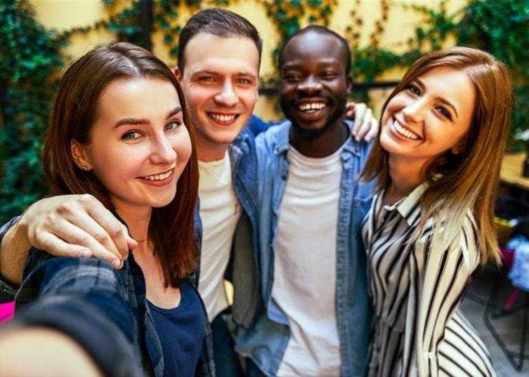 The pros and cons of hiring friends to work for your business
