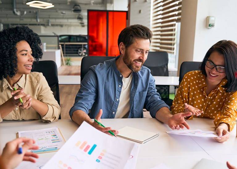 10 considerations for choosing the right marketing agency