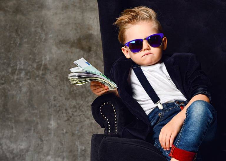 Aussies now have the right to ask about colleagues' salaries