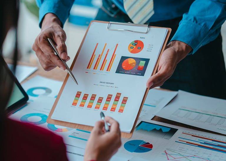 How to use rolling forecasts to continuously adapt and predict results