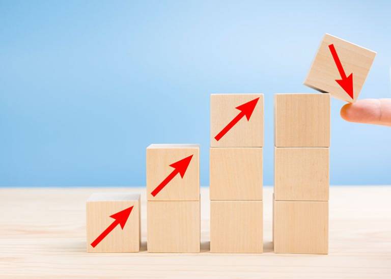 Online retailers brace for zero sales growth in 2023