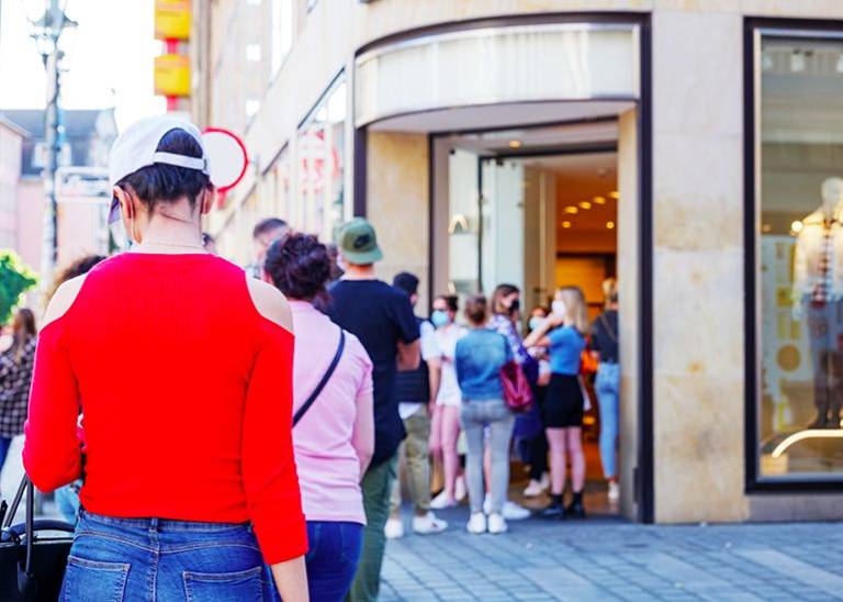 Start a waitlist to create the ultimate business hype