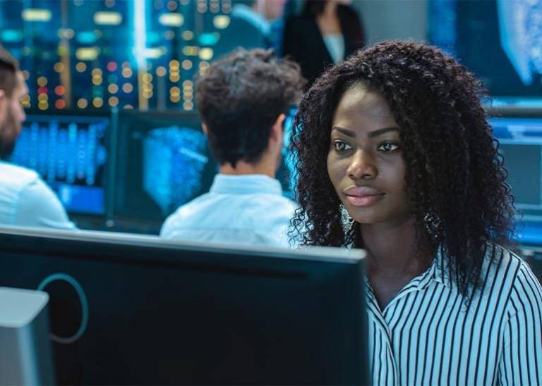 Six reasons for more Aussie women to join the tech industry