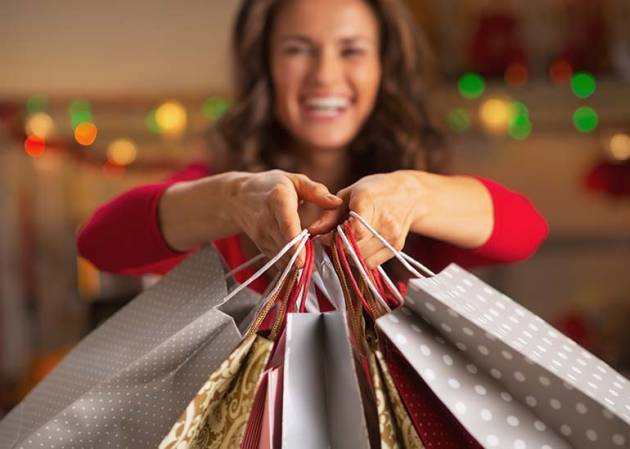 Christmas shopping starts early for retailers